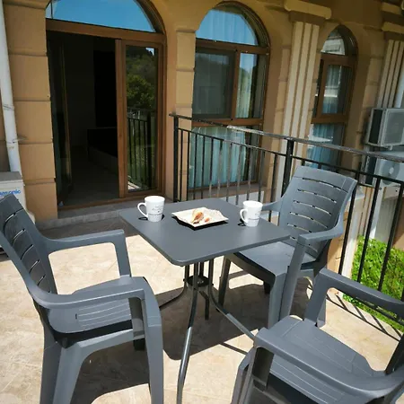 Pim Apartament *