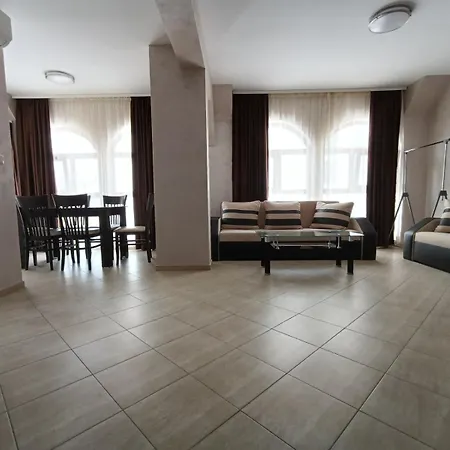 Pim Apartment *